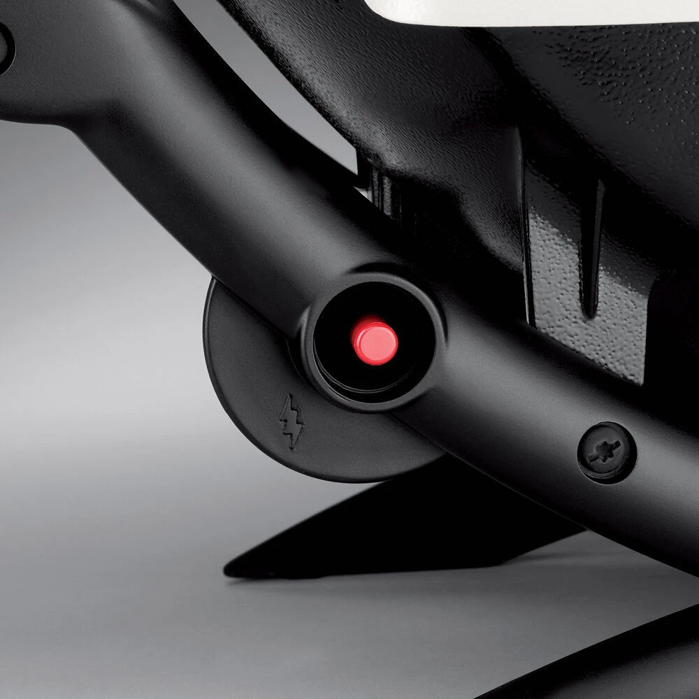 Weber Grills Q 2000 Portable Propane Gas Grill - Titanium - Image 6