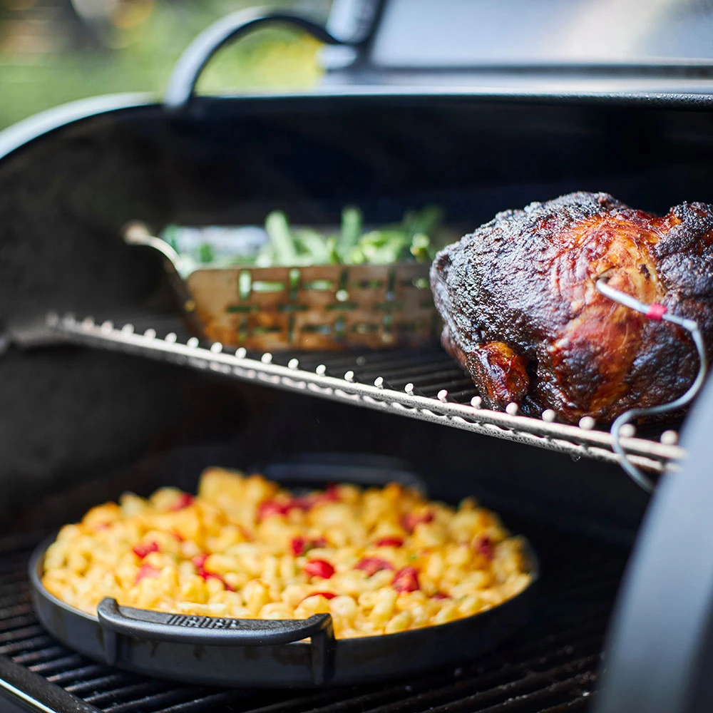 Weber Grills SmokeFire EX6 36-Inch Wi-Fi Enabled Wood Fired Pellet Grill - 2nd Generation - Image 4