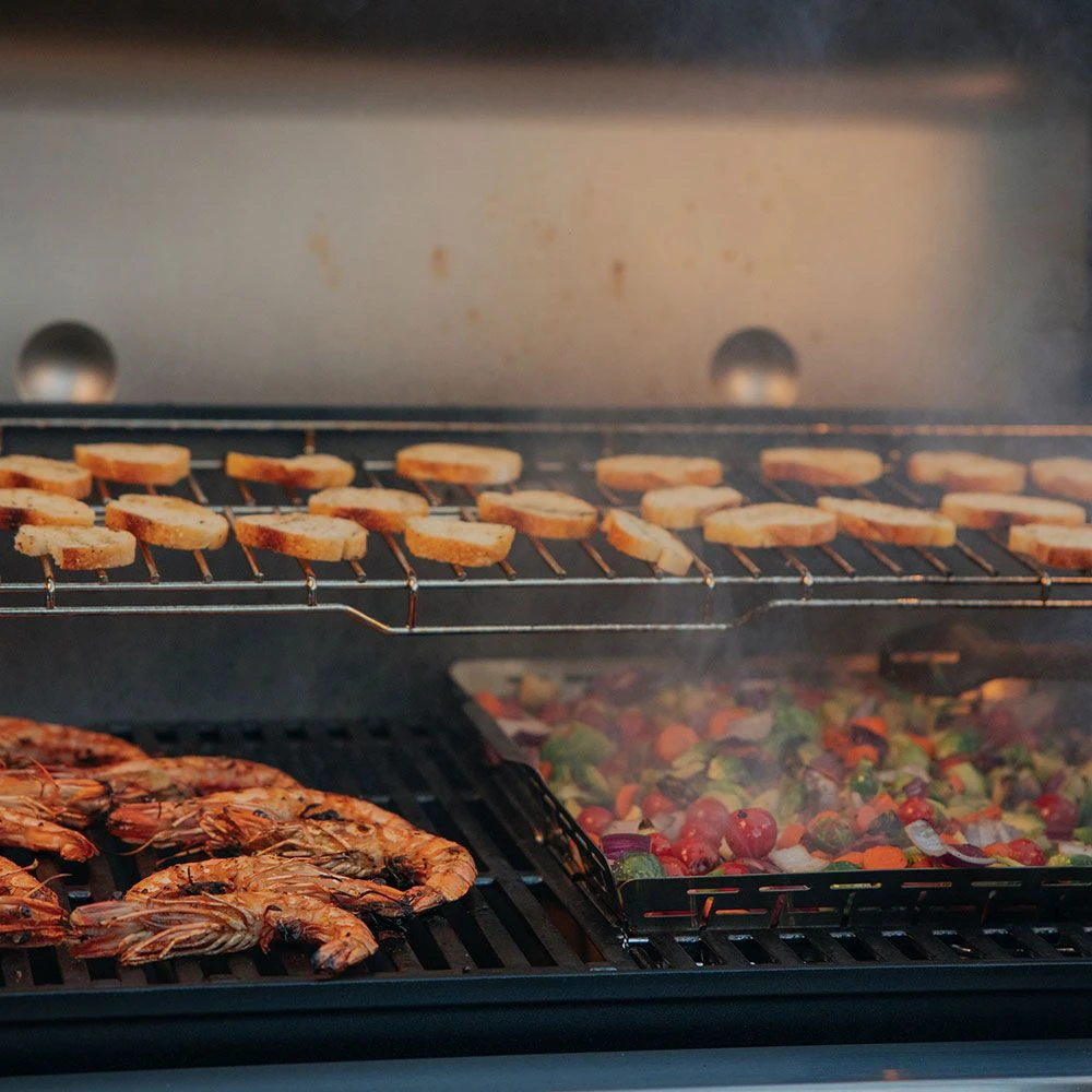 Weber Genesis Smart 3-Burner Freestanding Gas Grill With Sear Burner And Side Burner (WEB-EPX-335) - Image 5